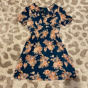 Floral collared dress